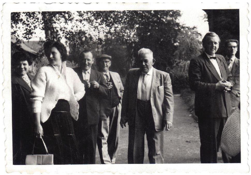 Karl Döhler 3. von rechts